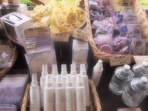 shop2.JPG