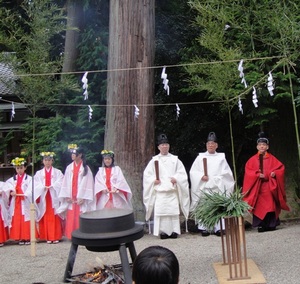 湯神楽.JPG